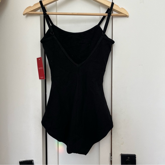 NWT black Capezio Leotard, M - Picture 4 of 4